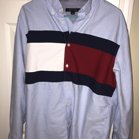 Tommy Hilfiger button up shirt - Picture 1 of 2